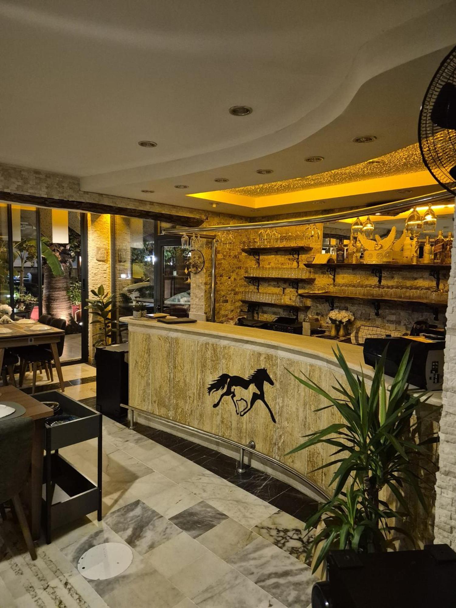 Beyaz Melek Apart Hotel Анталья Экстерьер фото