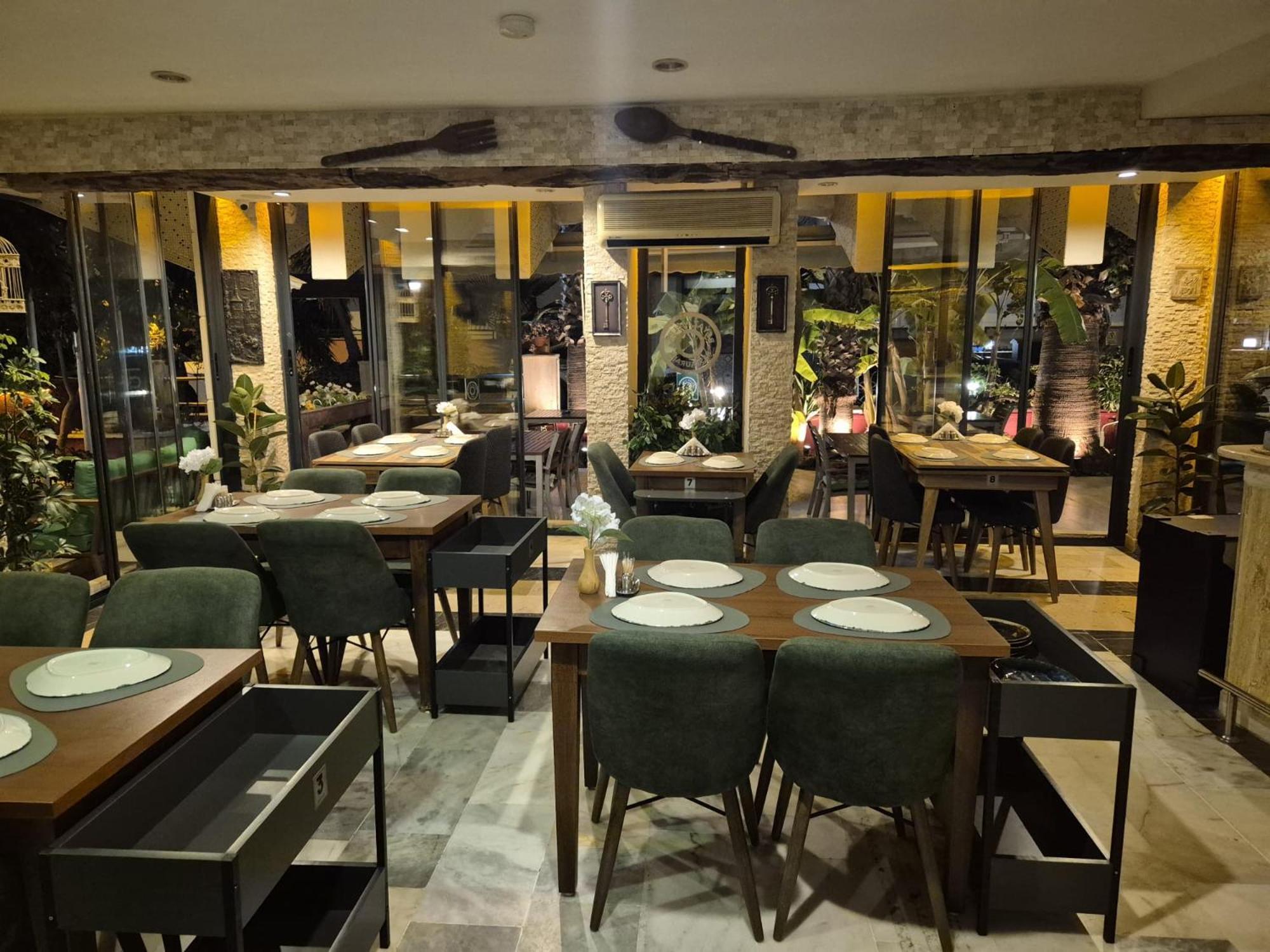 Beyaz Melek Apart Hotel Анталья Экстерьер фото